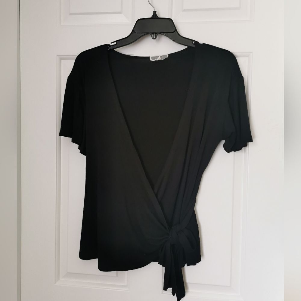 Pleione wrap short sleeve shirt size S